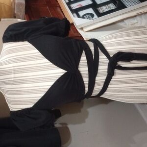 Juniors Black Crop Blouse